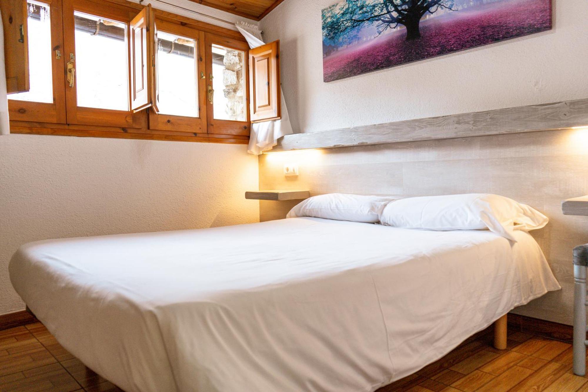 Hostal Casa Palmira Espot Buitenkant foto